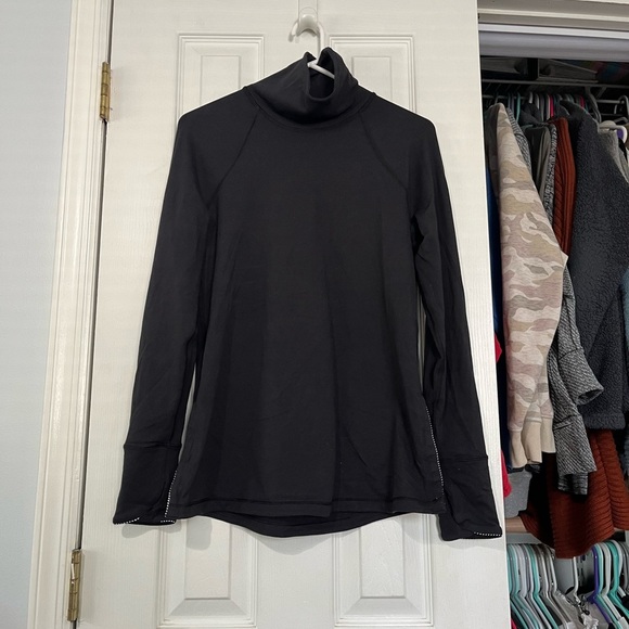 Lululemon Long Sleeve - Picture 2 of 4